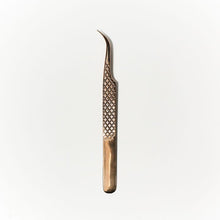 Cargar imagen en el visor de la galería, PINZA VOLUMEN RUSO C-TYPE